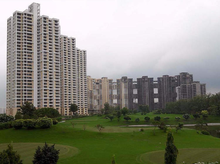 Jaypee Greens Imperial Court