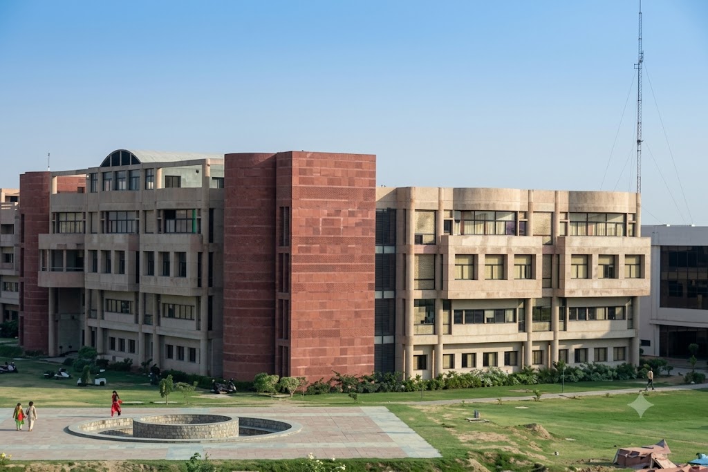 Ansal Plaza