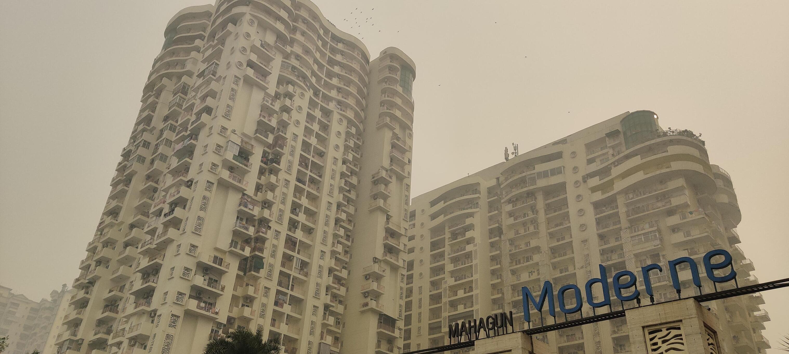 Mahagun Moderne
